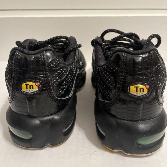 NEW NIKE AIR MAX PLUS QS GS CROCODILE BLACK SIZE 5.5Y CV2392-001 - Picture 7 of 16